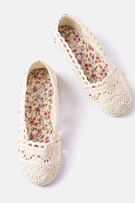 Beežid heegeldatud beebiballeti...