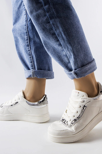 Valged ökonahast tossud Nelma 2