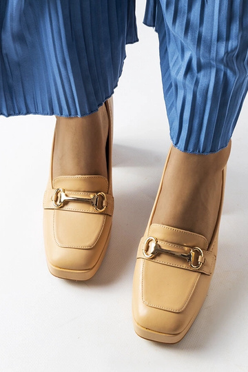 Beežid pumbad geomeetrilise... 2