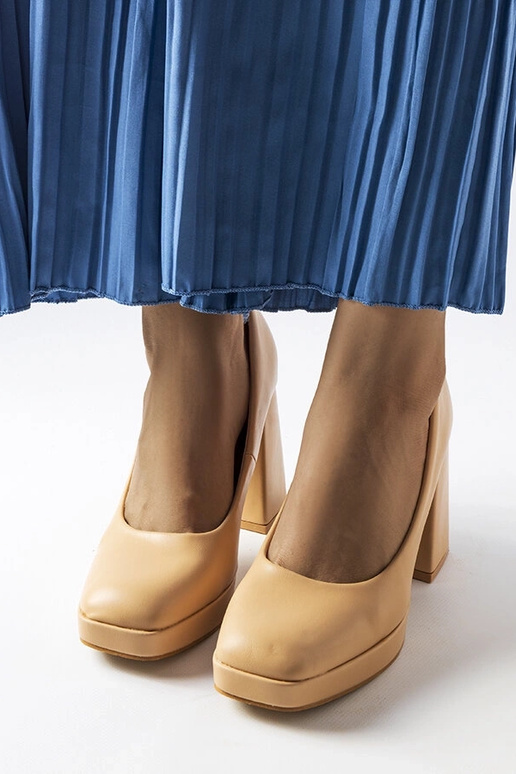 Beežid pumbad kõrge kontsaga Mailly