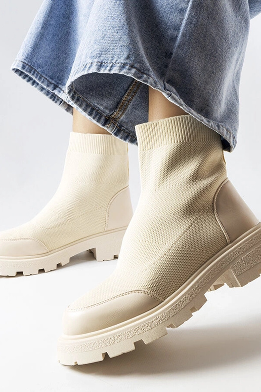 Beežid sokisaapad Lonte