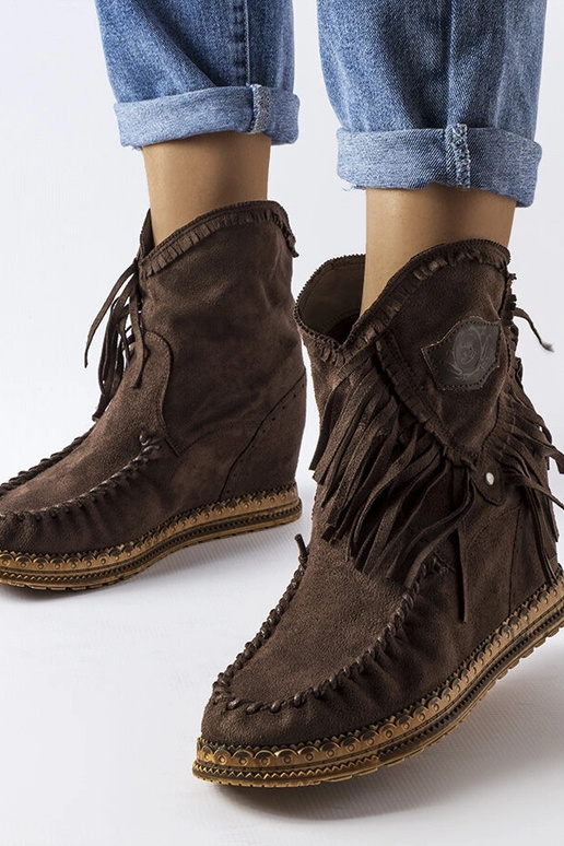 Pruunid Giudice poolsaapad