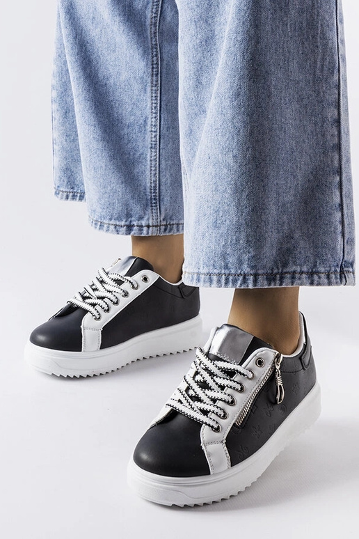 Naiste mustad paeltega tossud Romola