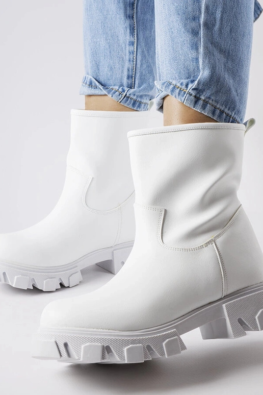 Wuori valged libisevad töösaapad