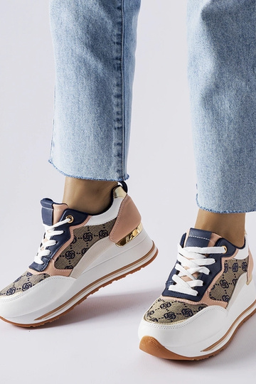 Rouxi valged ja roosad...