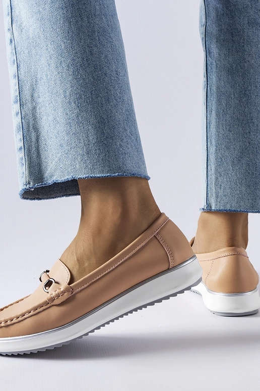 Vinceza roosad nahast sisetalla...