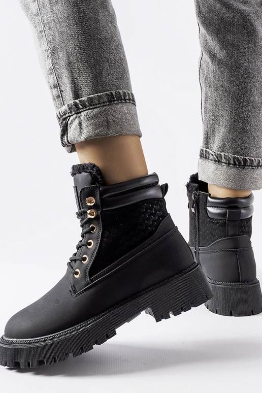 Mustad Foca soojustusega saapad