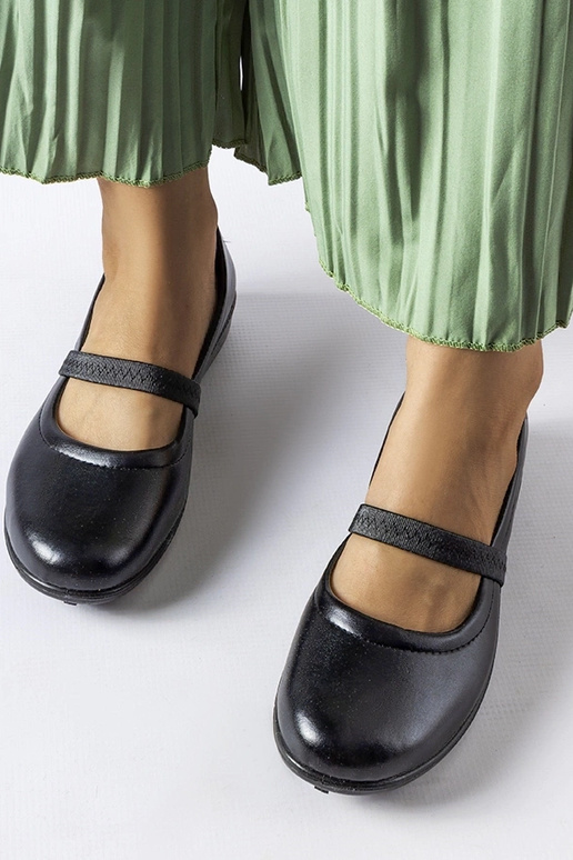 Oaklandi mustad elastsed balletikorterid