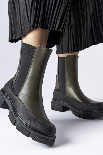 Faisali rohelised ja mustad...