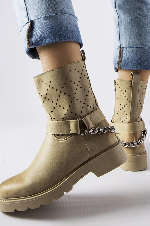 Rohelised ažuursed poolsaapad ketiga...