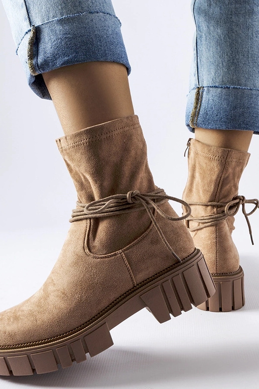 Beežid nöörsaapad Averardo