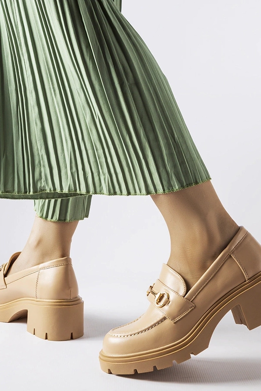 Liivakarva kontsaga poolsaapad,...