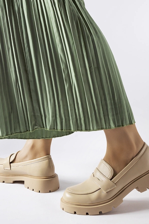 Liivakarva elegantne mokasiin,...