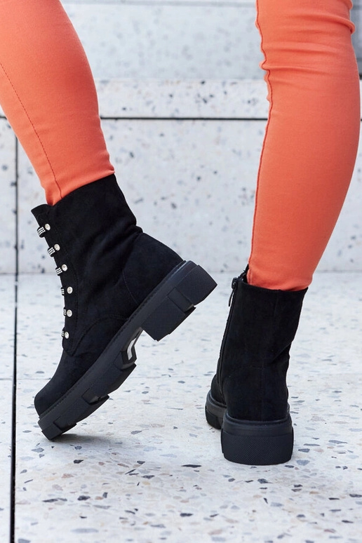 Mustad pahkluu saapad tsirkonitega,...