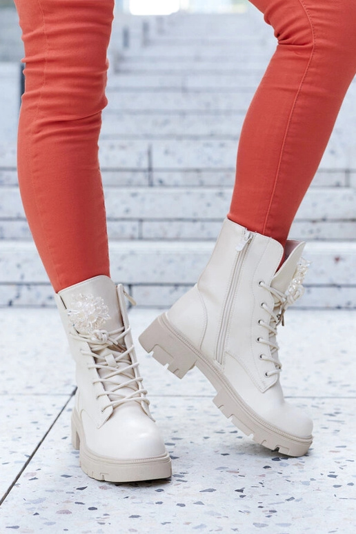 Dekoratiivsete helmestega beežid...