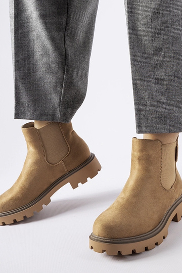 Kreemikas värvi... 2