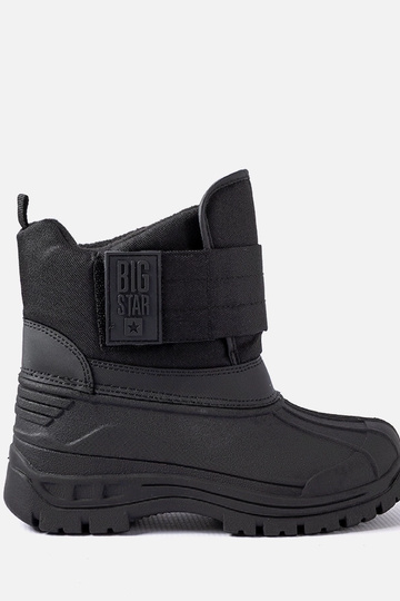 Mustad laste talvejalatsid,...