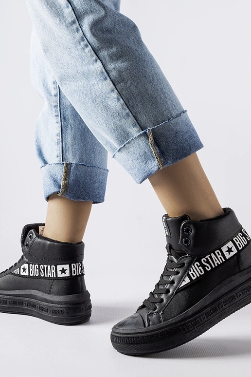 Mustad isoleeritud tossud Big Star... Mustad isoleeritud tossud Big Star...