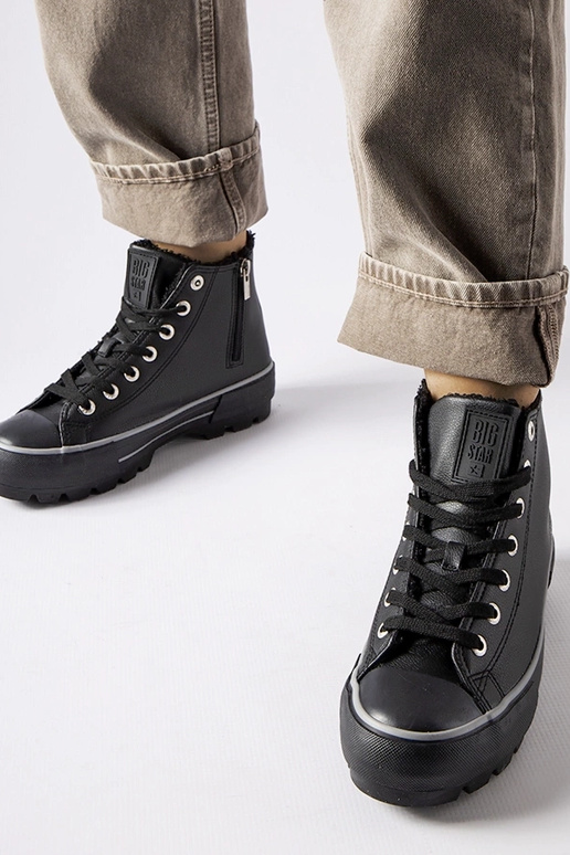 Mustad isoleeritud tossud Big Star...