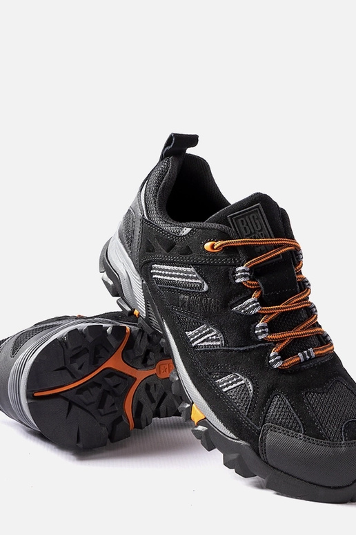 Mustad matkajalatsid, „Big Star...