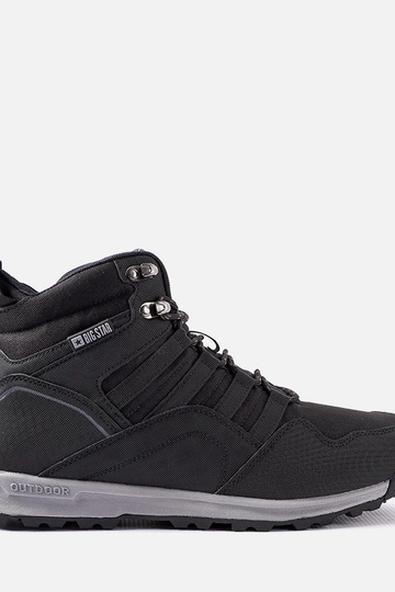 Mustad isoleeritud Big...