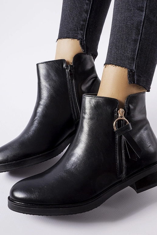 Mustad soojustusega klassikalised...