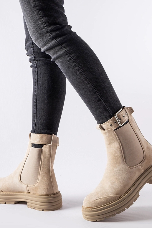 Beežid poolsaapad dekoratiivse lukuga...