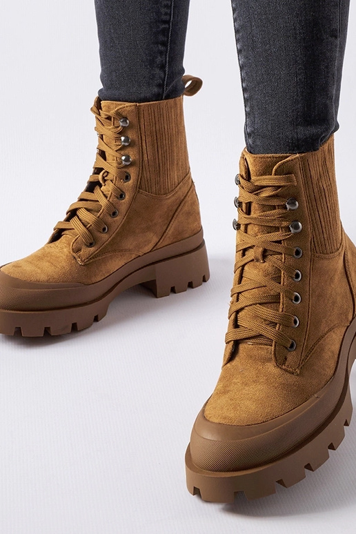 Pruunid öko-seemisnahast poolsaapad...