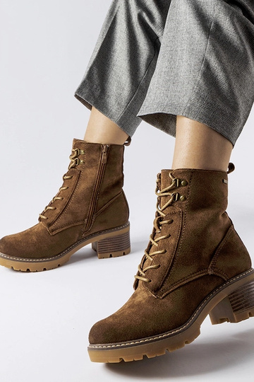 Pruunid nöörsaapad Clementina