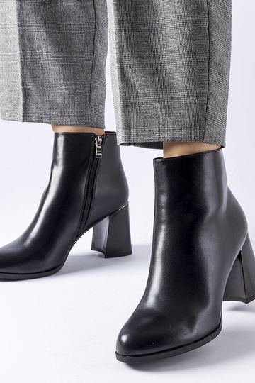 Mustad soojustatud...