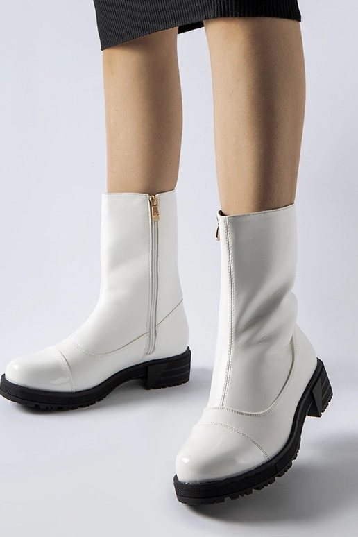 Valge soojustusega klassikalised...