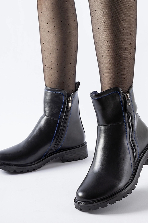 Nereo mustad botid kaunist sinise...