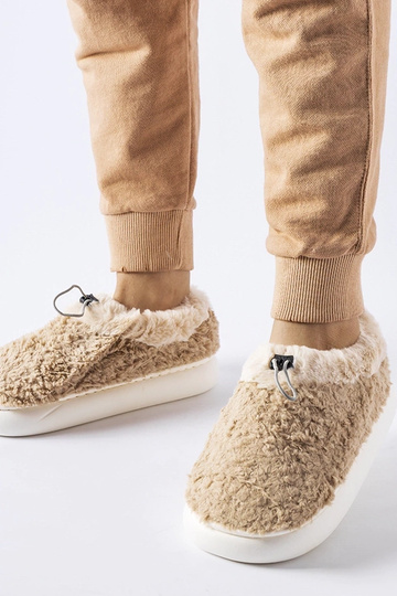 Beežid soojad kinnise...