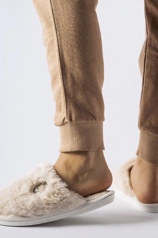 Beežid soojad Alessio plaastriga sussid