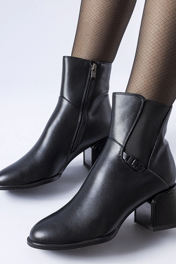 Mustad soojustatud... 2