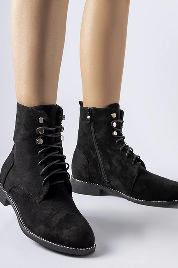 Mustad isoleeritud saapad...