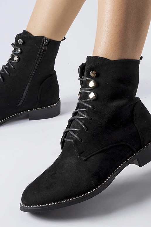 Mustad isoleeritud saapad...