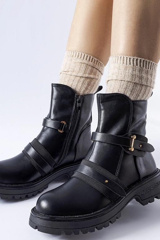 Mustad soojustusega Laderoute poolsaapad