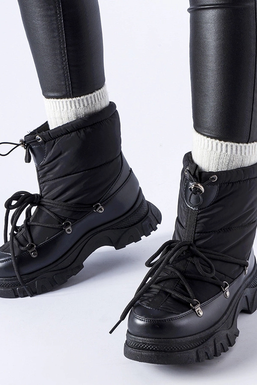 Mustad soojustusega Aubine lumesaapad