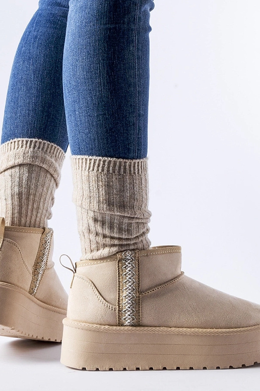 Beežid Dennisoni platvormiga lumesaapad