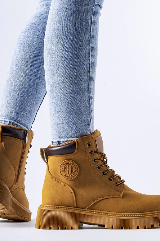 Klassikalised pruuni sooja voodriga...