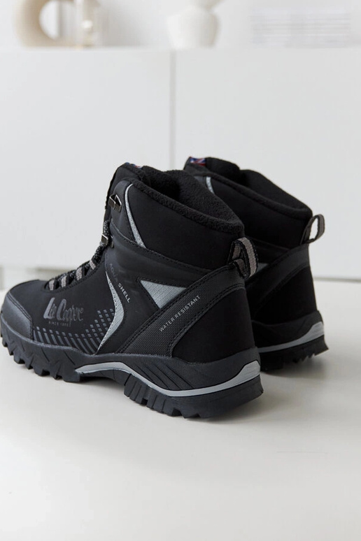 Must soojendatud meeste...