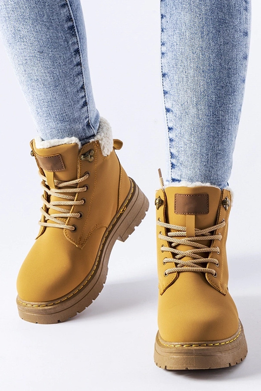 Pruunid isoleeritud Burgondi töölised