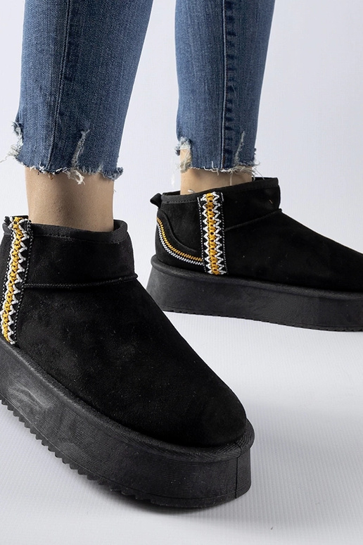 Mustad Scavi platvormiga lumesaapad