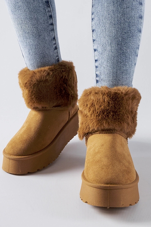 Brünetid talvesaapad karvaga...