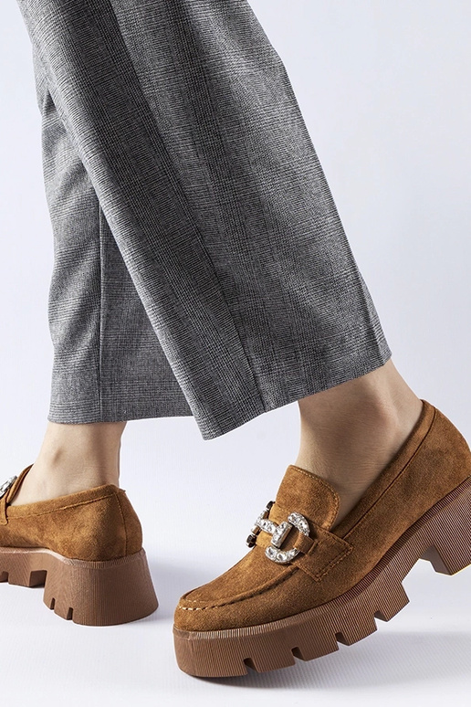 Giacomo pruunid tsirkoonidega pätsid