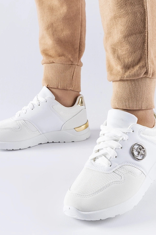 Almenno valged sporditossud