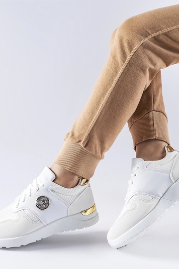 Almenno valged sporditossud 2