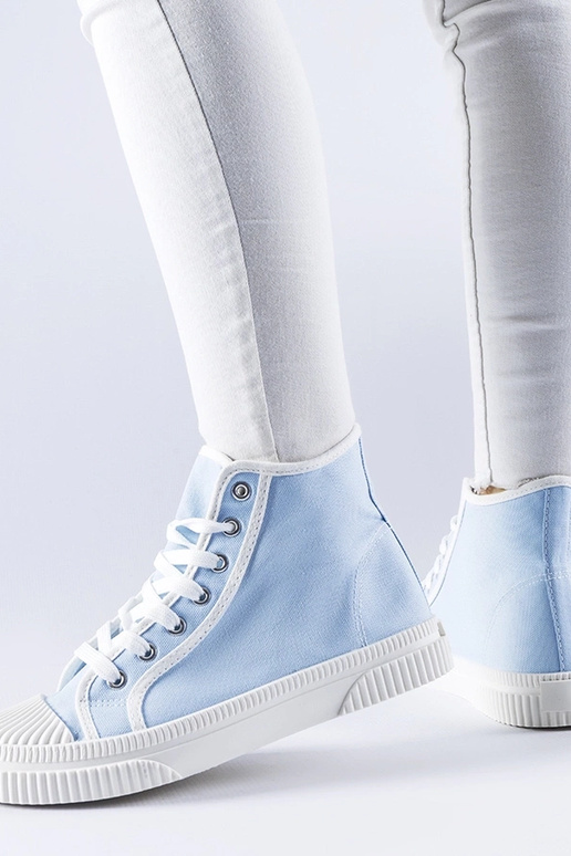 Sinised kõrged tähnikud Pozzuolo