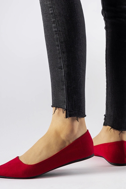 Punase terava varbaga baleriinid Riv Punase terava varbaga baleriinid Riv